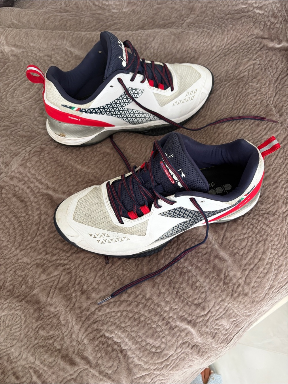 Diadora Men's White, Navy & Red Athletic Trainers/ Pickle Ball